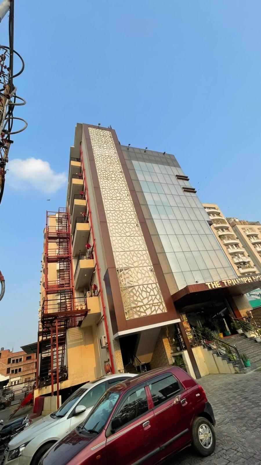 The Triumph Hotel Varanasi Exterior foto